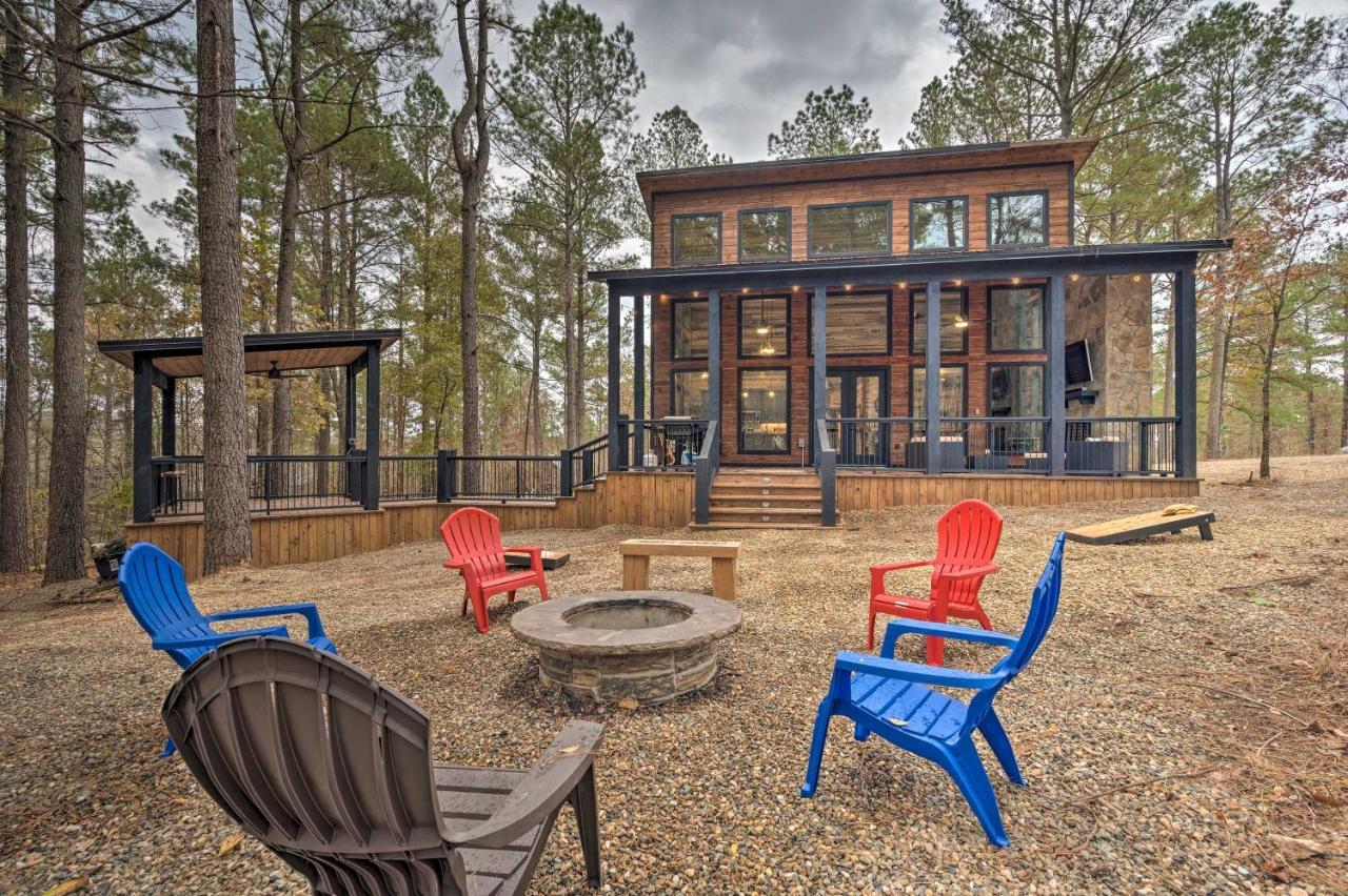 Luxury Cabin In The Woods With Hot Tub And Yard Games! Broken Bow Kültér fotó